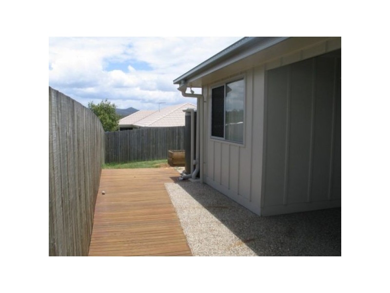 53 Summit Drive, Springfield Lakes QLD 4300