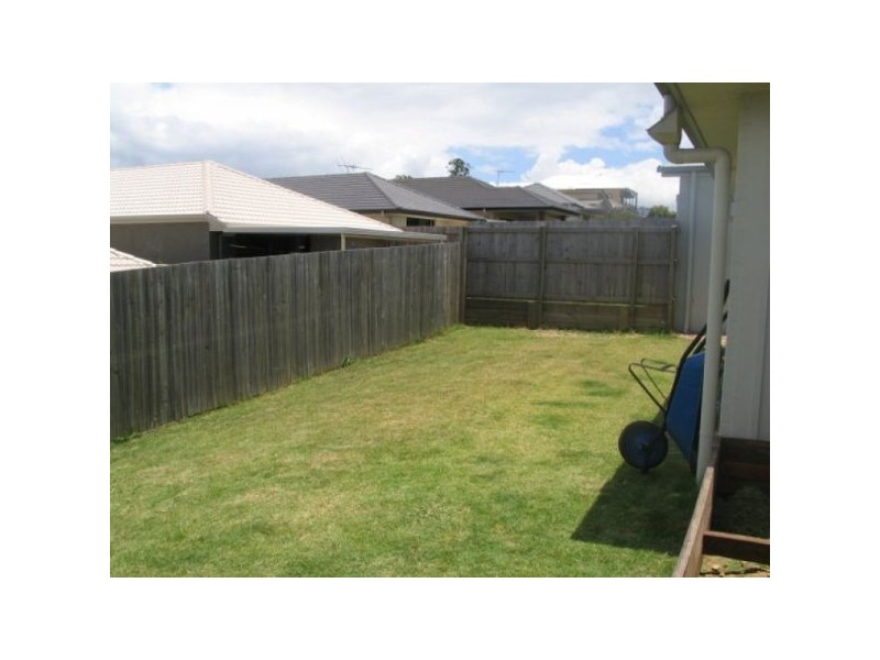 53 Summit Drive, Springfield Lakes QLD 4300