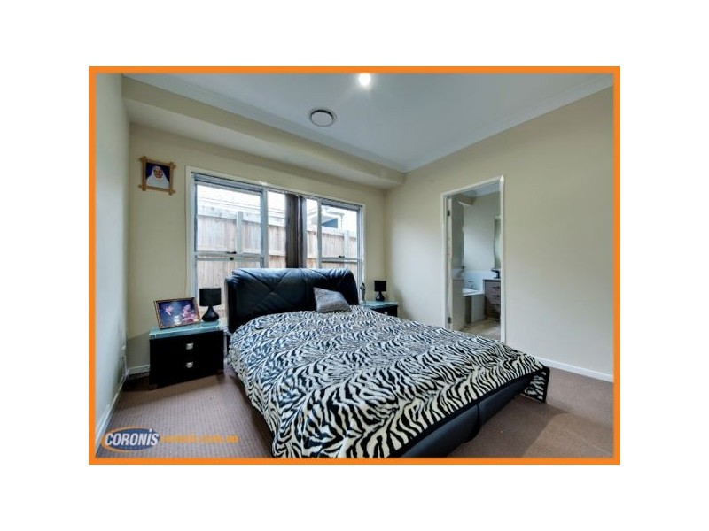 49 Summit Drive, Springfield Lakes QLD 4300