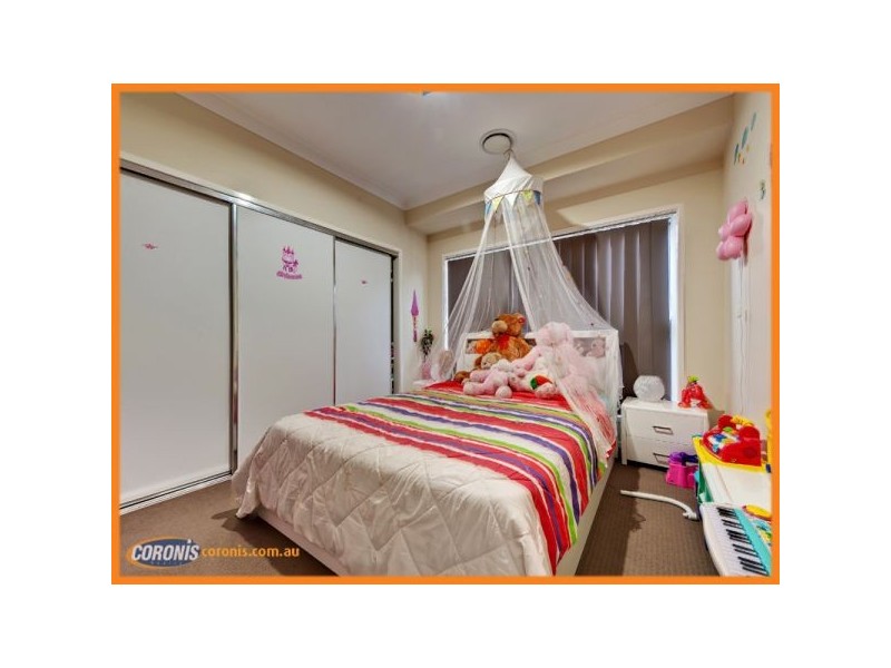 49 Summit Drive, Springfield Lakes QLD 4300