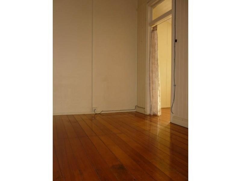 2/115 Days Road, Grange QLD 4051