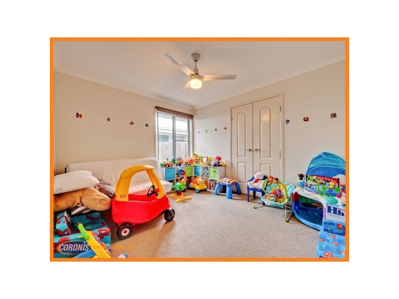 47 Creekside Drive, Springfield Lakes QLD 4300