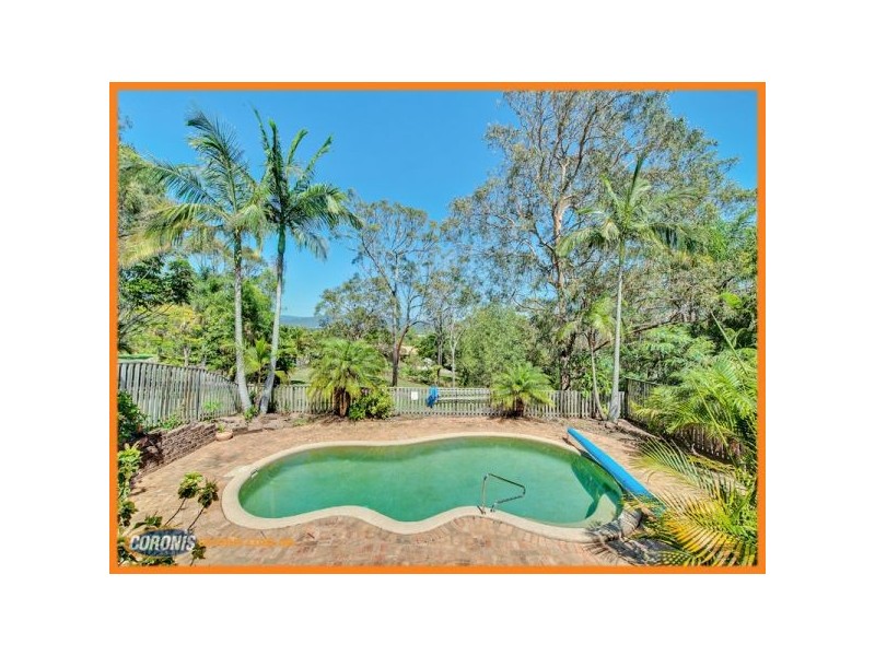 32 Clarence Drive, Helensvale QLD 4212