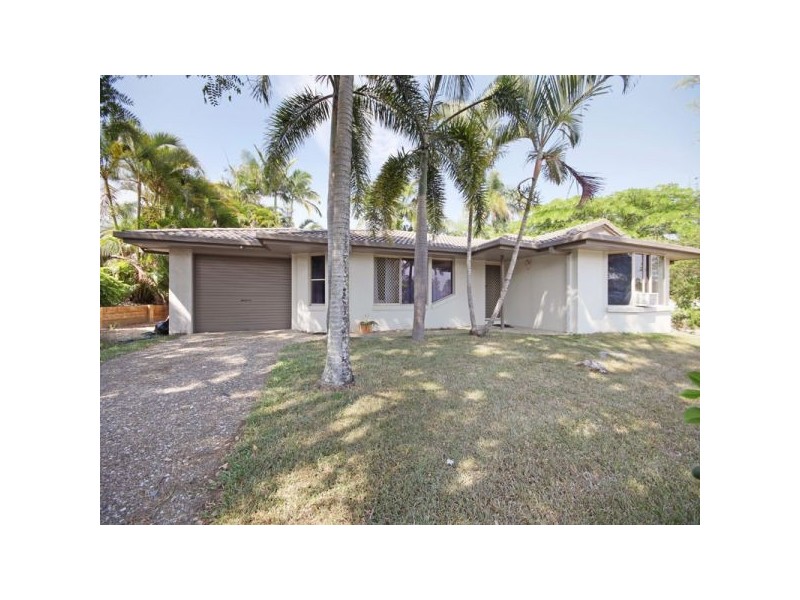 2 Maria Court, Morayfield QLD 4506