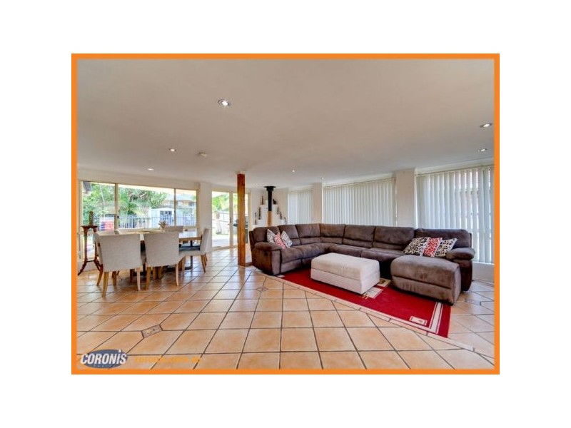 23 Glenside Street, Wavell Heights QLD 4012