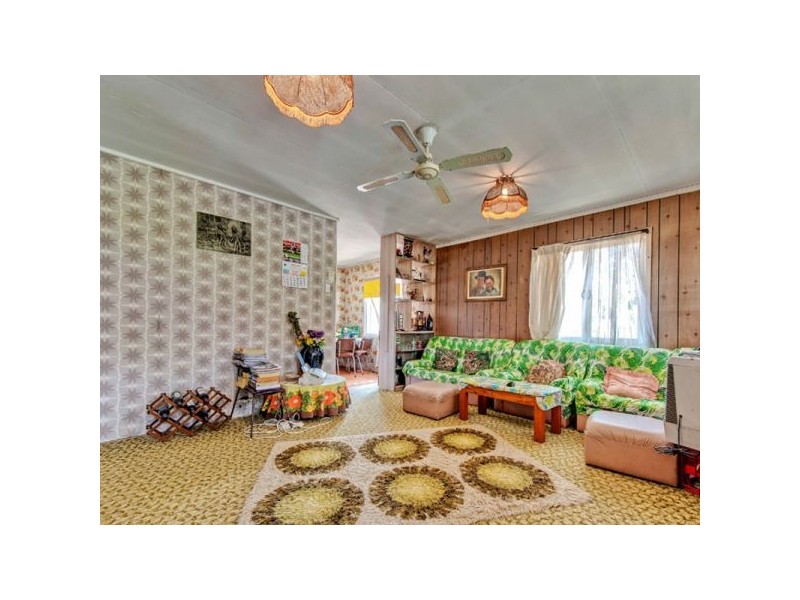 15 Floyd Street, Woodridge QLD 4114