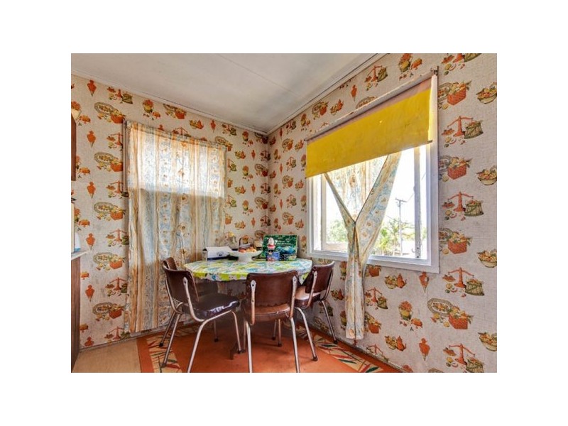 15 Floyd Street, Woodridge QLD 4114