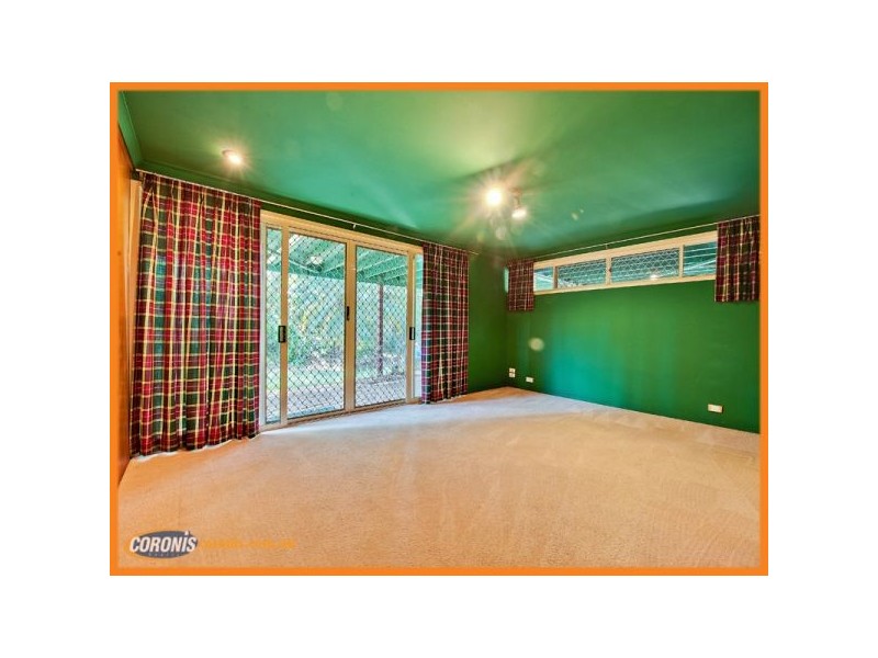 14 Newell Street, Stafford Heights QLD 4053