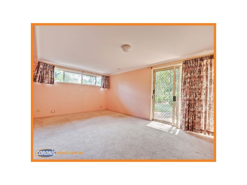 14 Newell Street, Stafford Heights QLD 4053