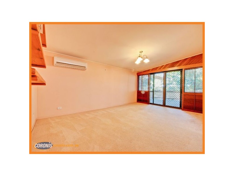 14 Newell Street, Stafford Heights QLD 4053