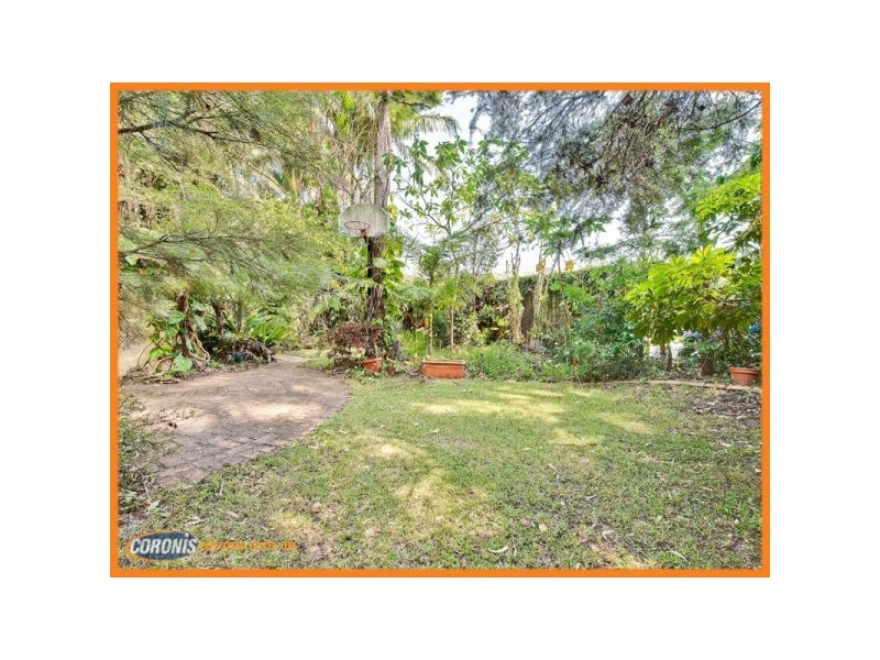 14 Newell Street, Stafford Heights QLD 4053