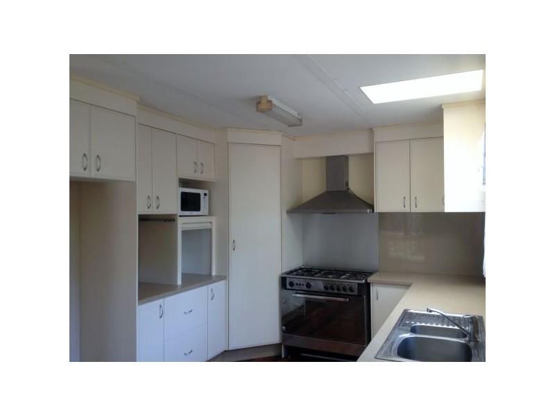 51 Waverley Road, Camp Hill QLD 4152