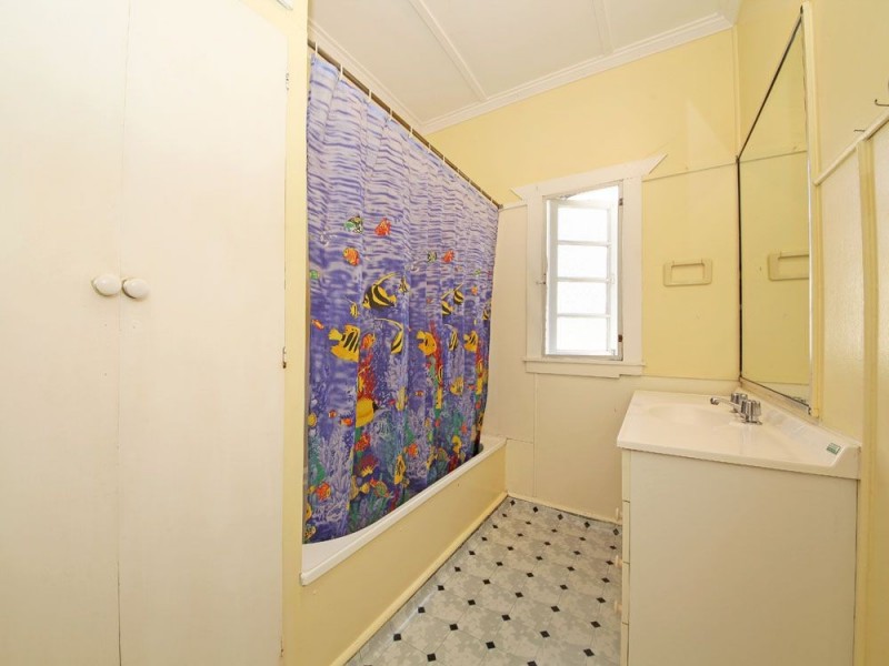 38 Nearra Street, Deagon QLD 4017