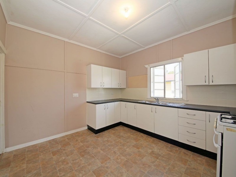 38 Nearra Street, Deagon QLD 4017