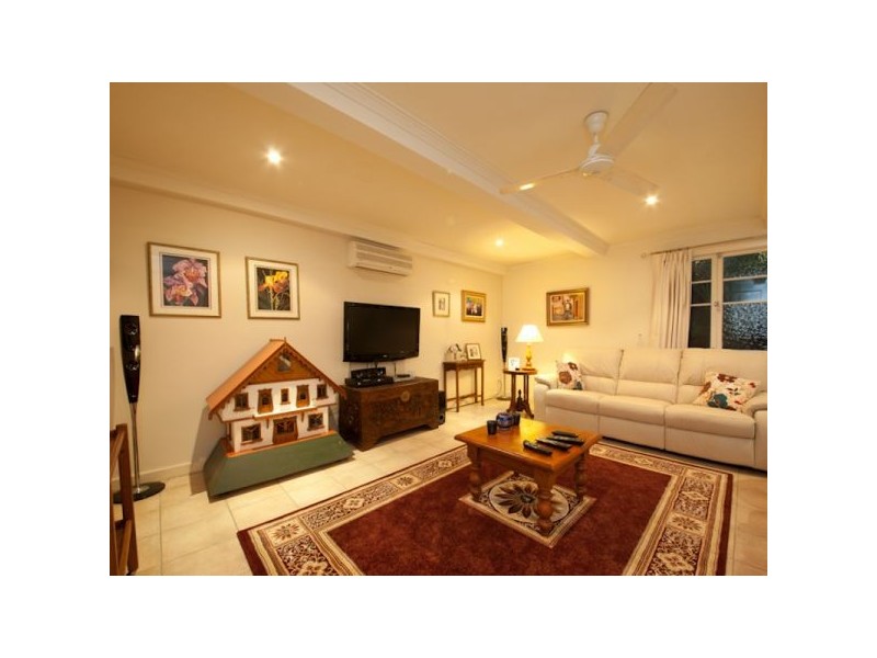 42 Piddington Street, Ashgrove QLD 4060