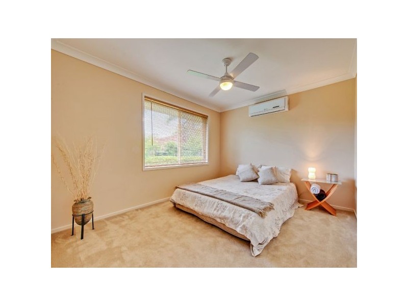 3 Tannadice Court, Regents Park QLD 4118