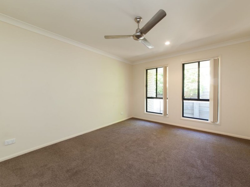 27 Chetwynd Street, Redbank Plains QLD 4301