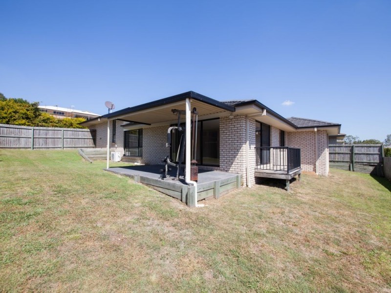 27 Chetwynd Street, Redbank Plains QLD 4301