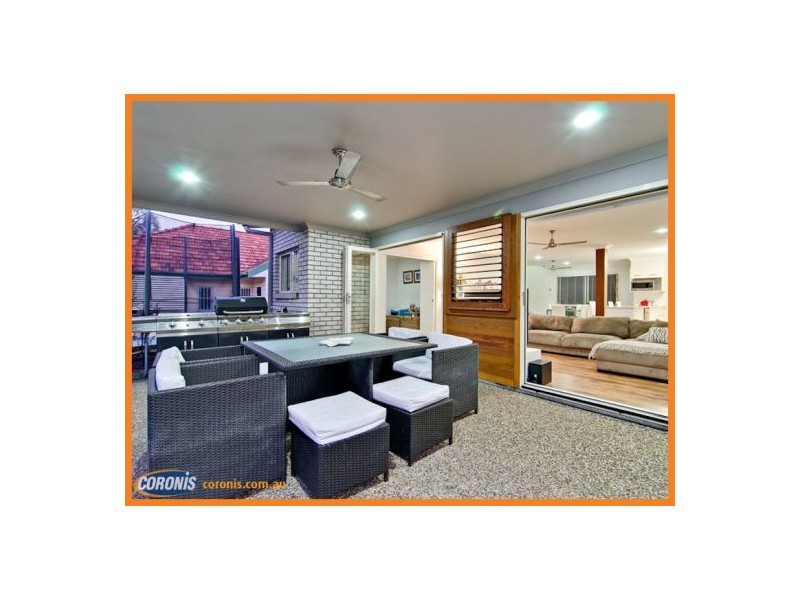 8 Hegarty Street, Mitchelton QLD 4053