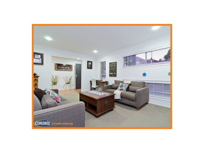 8 Hegarty Street, Mitchelton QLD 4053