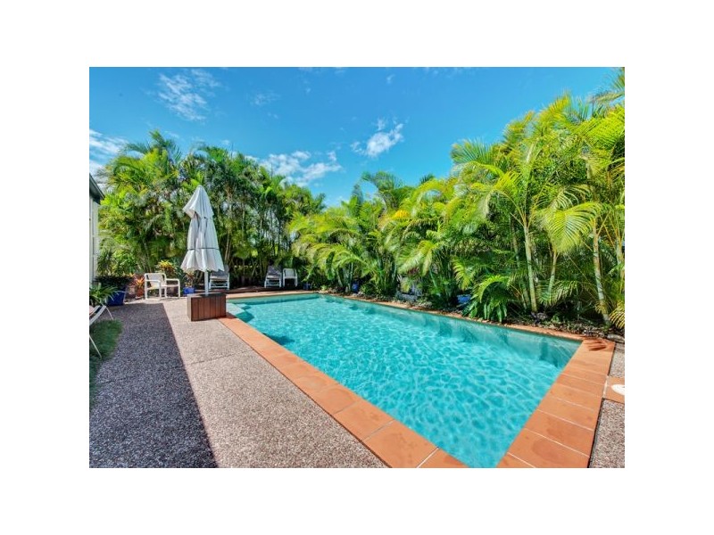 555 Oyster Cove Prom, Helensvale QLD 4212