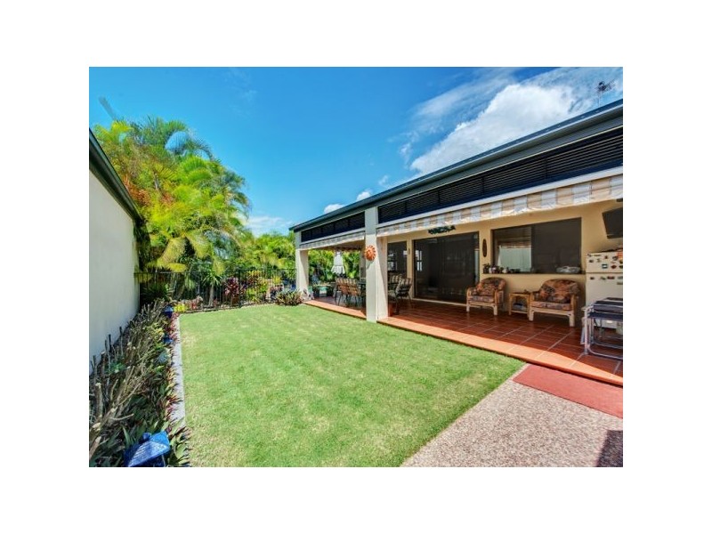 555 Oyster Cove Prom, Helensvale QLD 4212