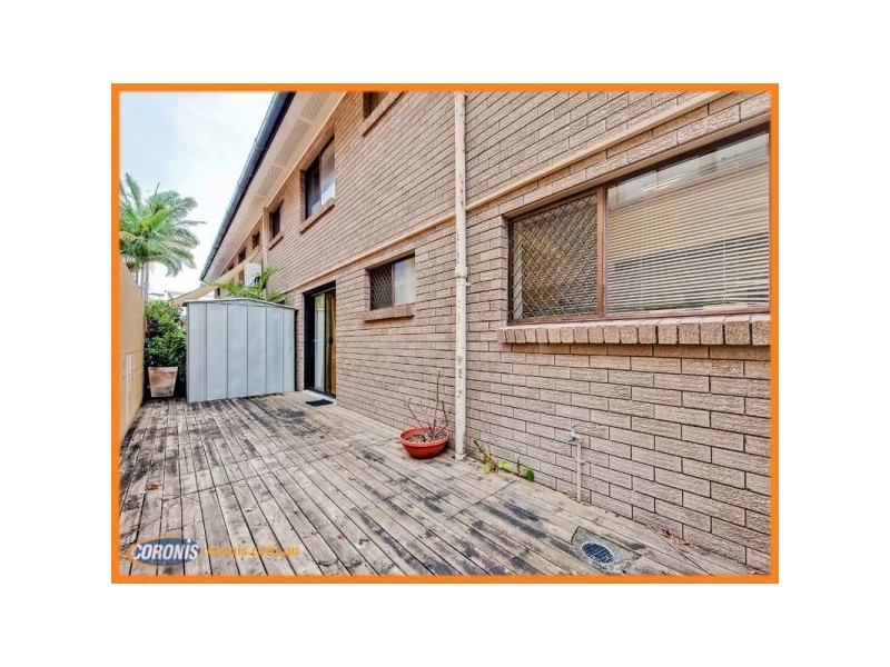 3/45 Bayview Street, Runaway Bay QLD 4216