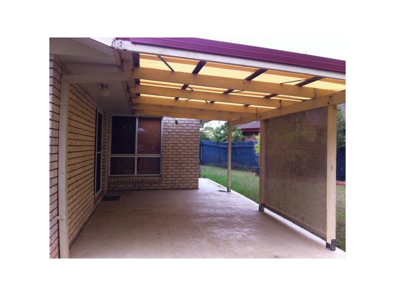 4 Crestwell Close, Morayfield QLD 4506