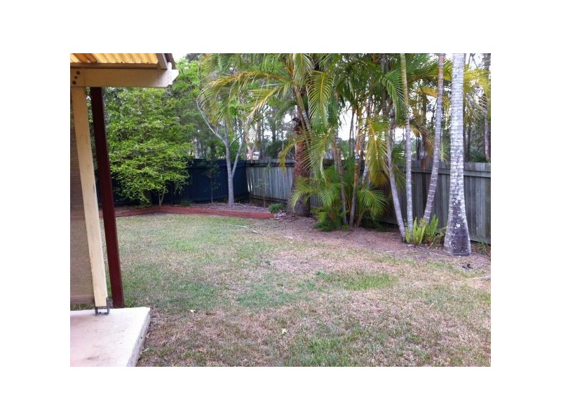 4 Crestwell Close, Morayfield QLD 4506