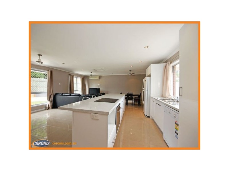 13 Wullun Place, Narangba QLD 4504