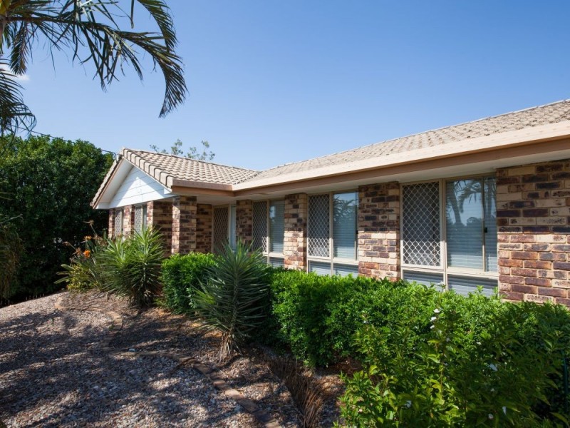 3 Fontenay Court, Petrie QLD 4502