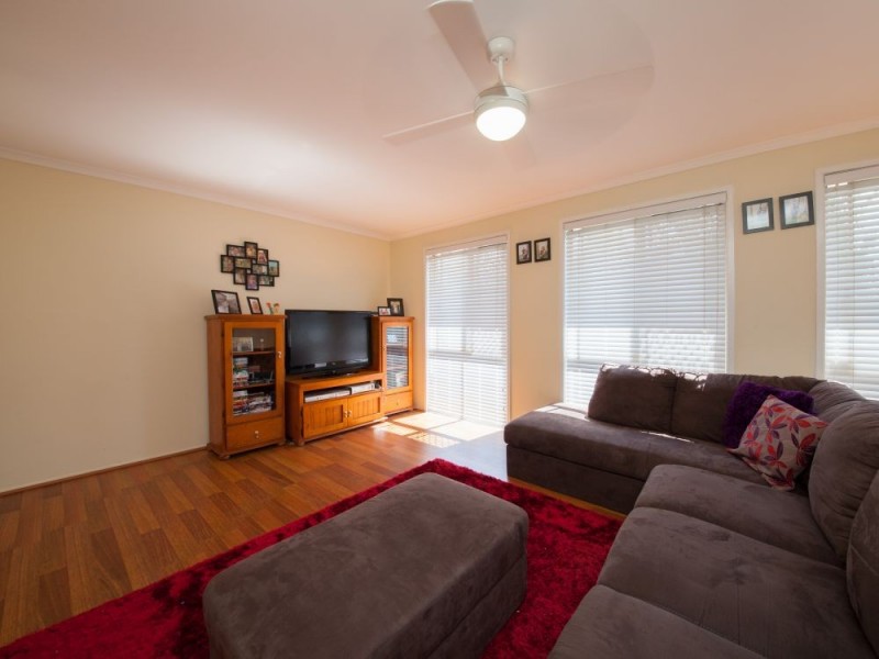 3 Fontenay Court, Petrie QLD 4502