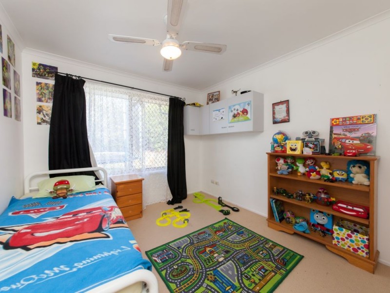 3 Fontenay Court, Petrie QLD 4502