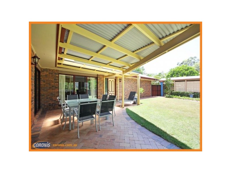 9 Amanda Place, Bridgeman Downs QLD 4035