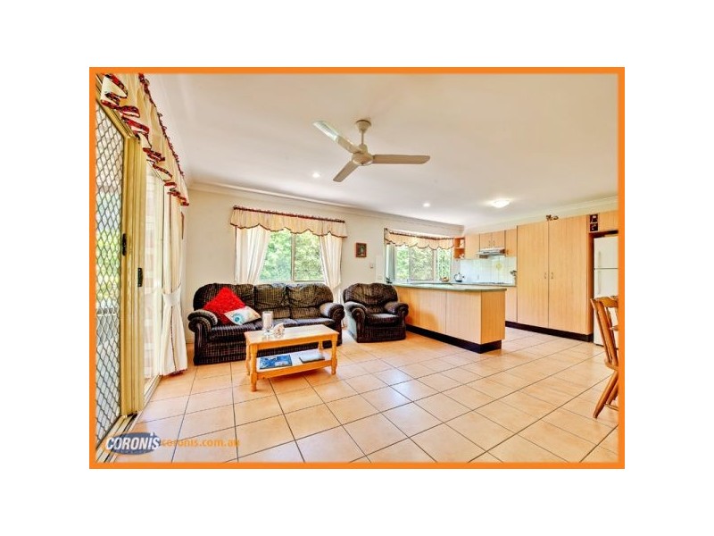 32 Vanessa Court, Camira QLD 4300