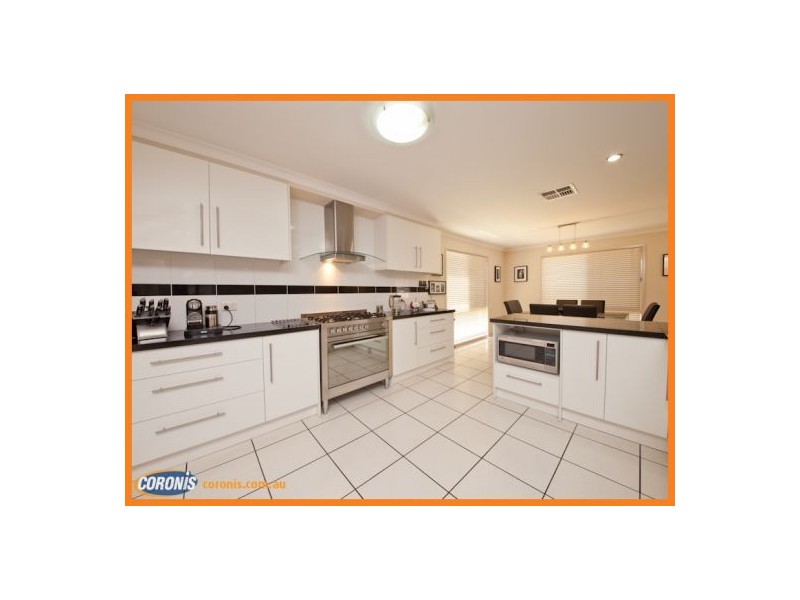 26 Gilberton Crescent, Forest Lake QLD 4078