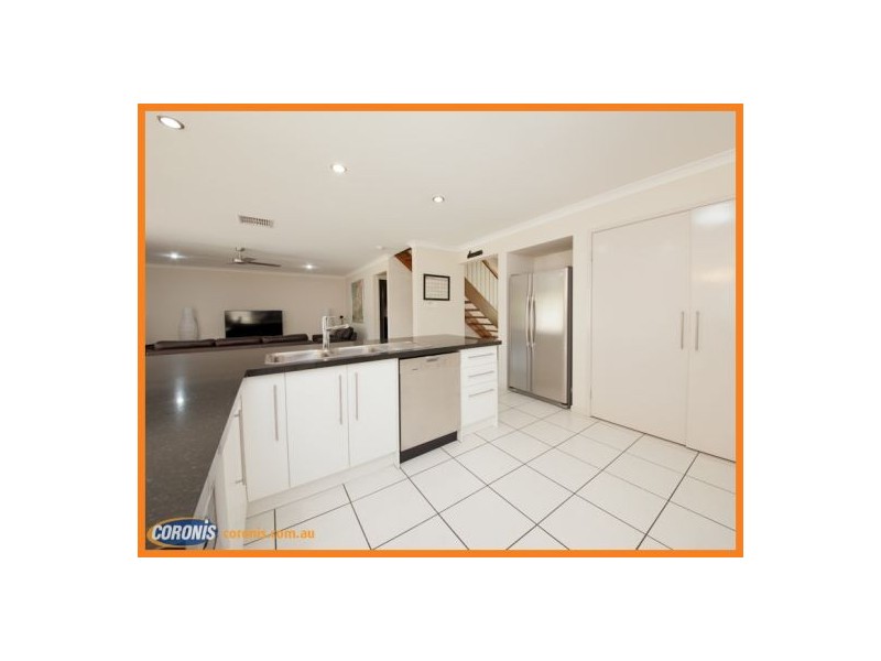 26 Gilberton Crescent, Forest Lake QLD 4078