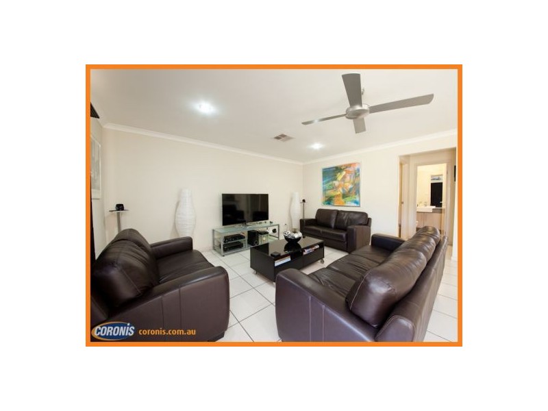 26 Gilberton Crescent, Forest Lake QLD 4078