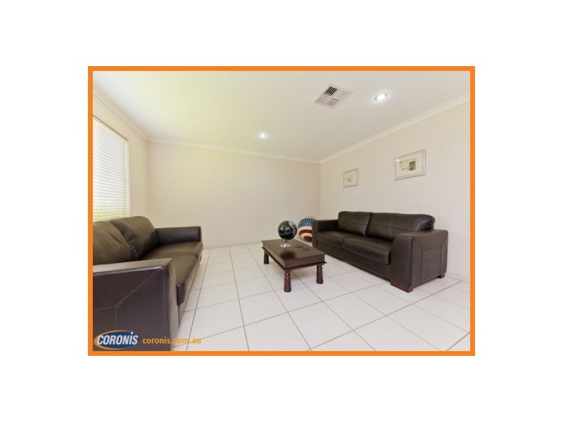 26 Gilberton Crescent, Forest Lake QLD 4078