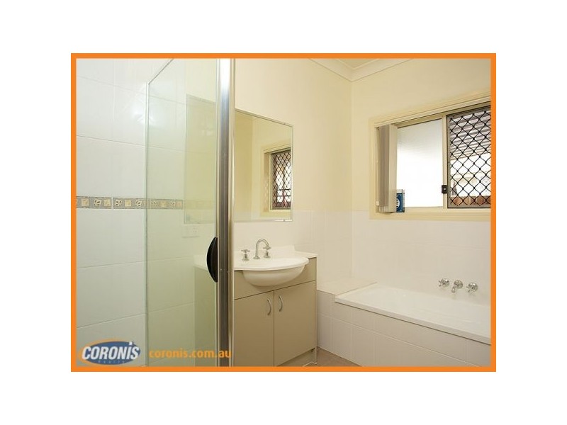 7 Treeview Lane, Springfield Lakes QLD 4300
