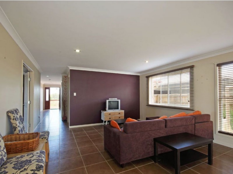 22 Caspian Parade, Warner QLD 4500