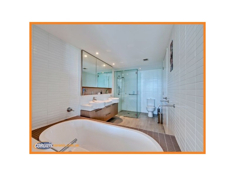 4301/323 Bayview Street, Hollywell QLD 4216