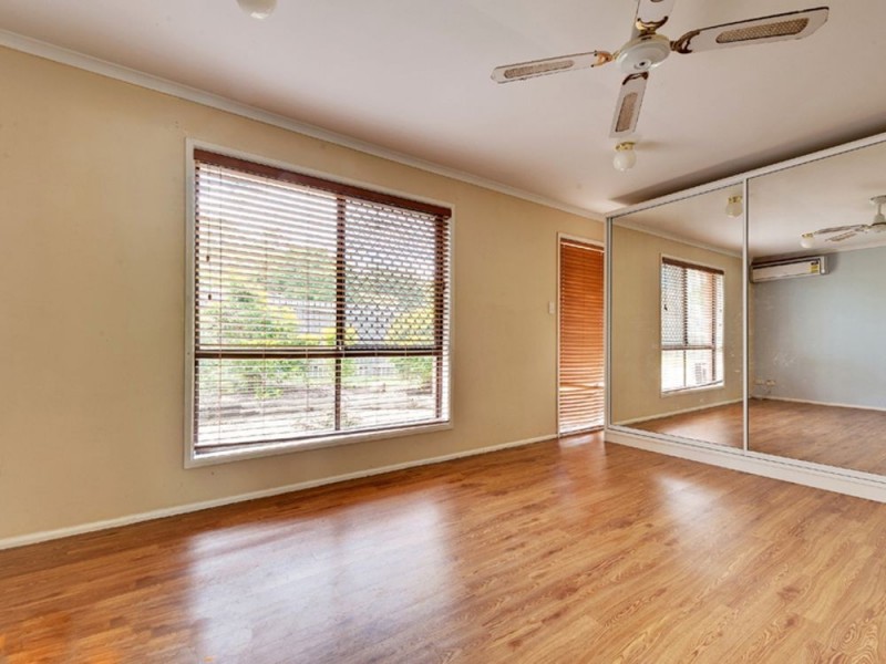 15 Dorsey Street, Crestmead QLD 4132