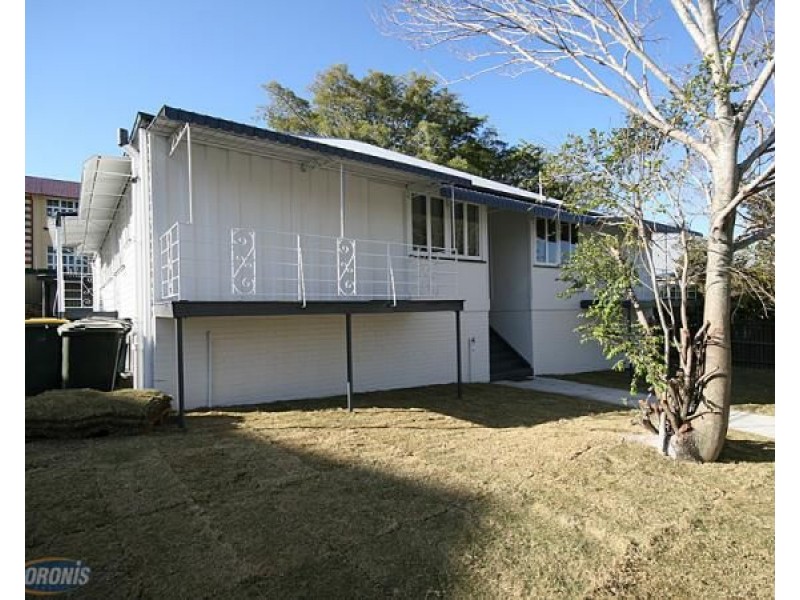 1/18 Norman Street, Wooloowin QLD 4030