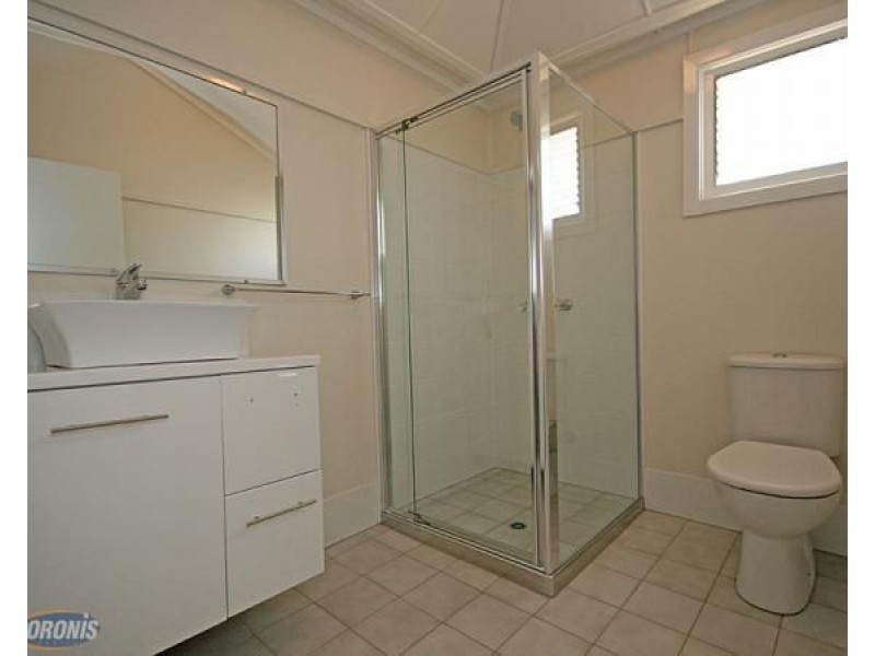 1/18 Norman Street, Wooloowin QLD 4030