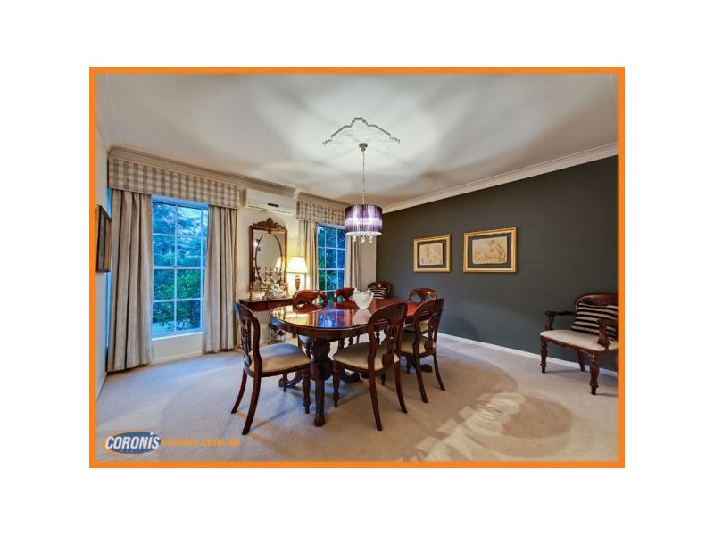 8 Clunies Ross Street, Mount Ommaney QLD 4074