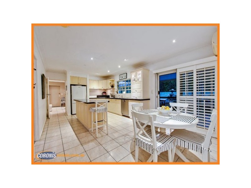 8 Clunies Ross Street, Mount Ommaney QLD 4074