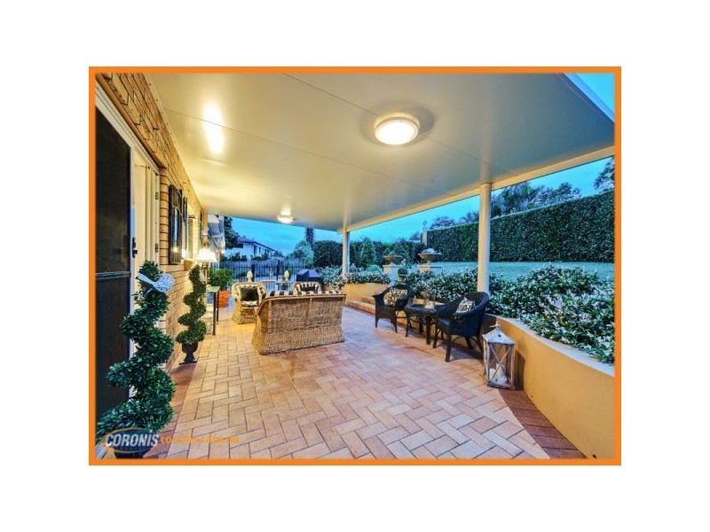 8 Clunies Ross Street, Mount Ommaney QLD 4074