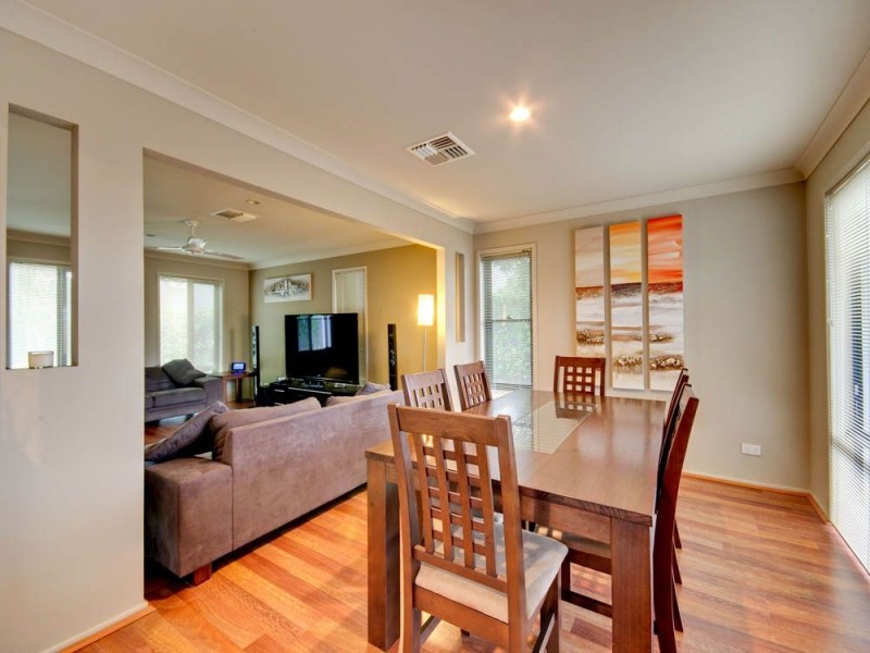 2 Nardoo Close, Carseldine QLD 4034