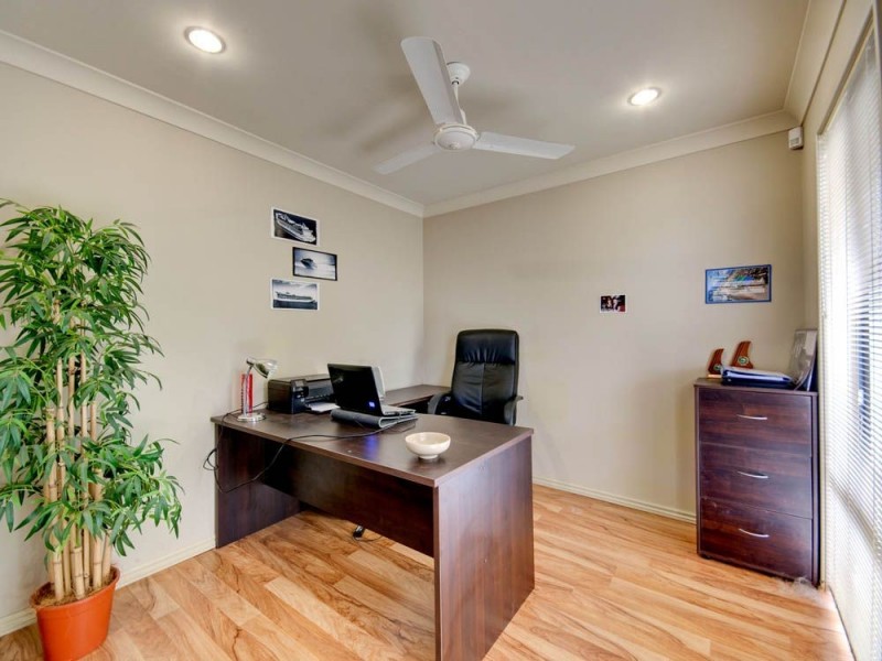2 Nardoo Close, Carseldine QLD 4034